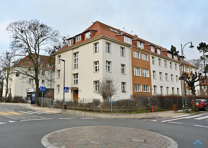 Stylowy Apartament 3City W Centrum Sopotu Z Jedna Sypialnia By Noclegi Renters